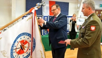 Jan Kasprzyk odwiedził także Polską Sobotnią Szkołę im. Dywizjonu 303 w Sutton